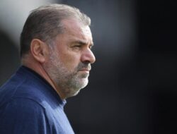 Posttecoglou denounces that there is a mole in the team: “I would hit and beat the traitor”