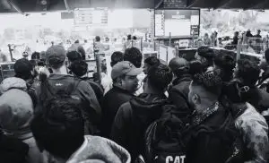 Middle East Airspace Closures Disrupt International Flights, Leaving Thousands Stranded