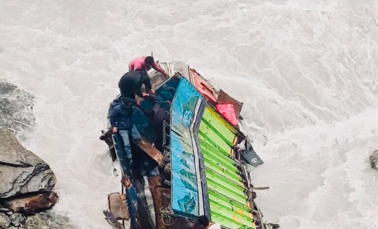 Locals Halt Hydropower Project Vehicles After Truck Crash in Manang