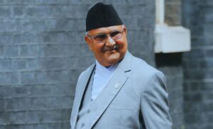 Oli Appears at Public Event